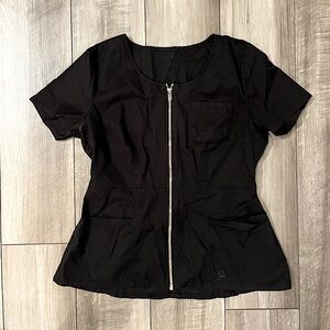 JAANUU Scrub Top, Black - Size M